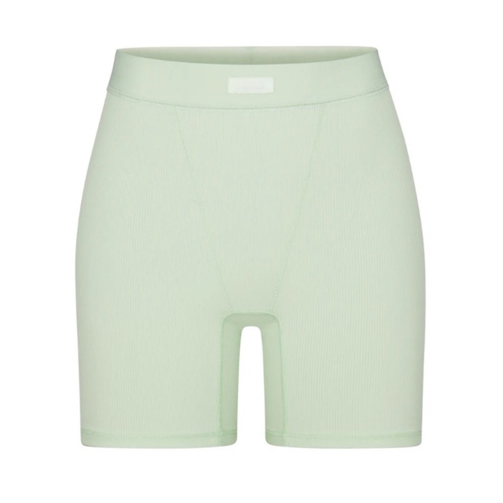 RARE skims honeydew soft lounge shorts